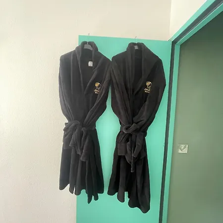 Maison N2 Donasete T1 بيت للعطل Vieille-Brioude