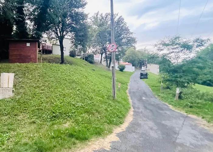 Дом отдыха Maison N2 Donasete T1 Vieille-Brioude