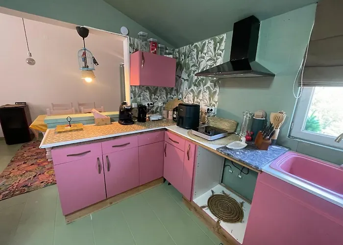 Дом отдыха Maison N2 Donasete T1 *