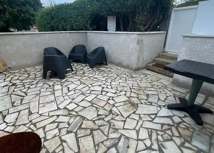 Maison N2 Donasete T1 Дом отдыха Vieille-Brioude